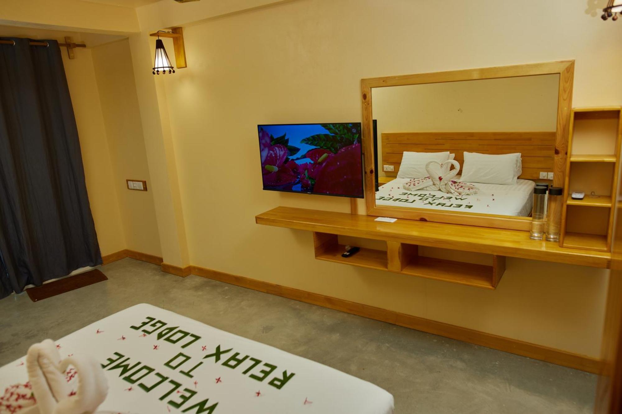 Relax Lodge Thoddoo Eksteriør bilde