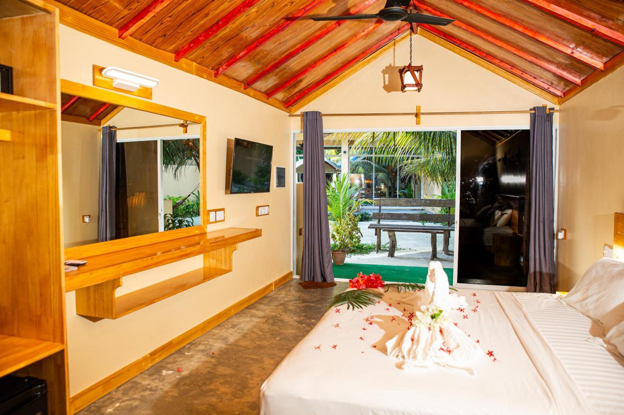 Relax Lodge Thoddoo Eksteriør bilde